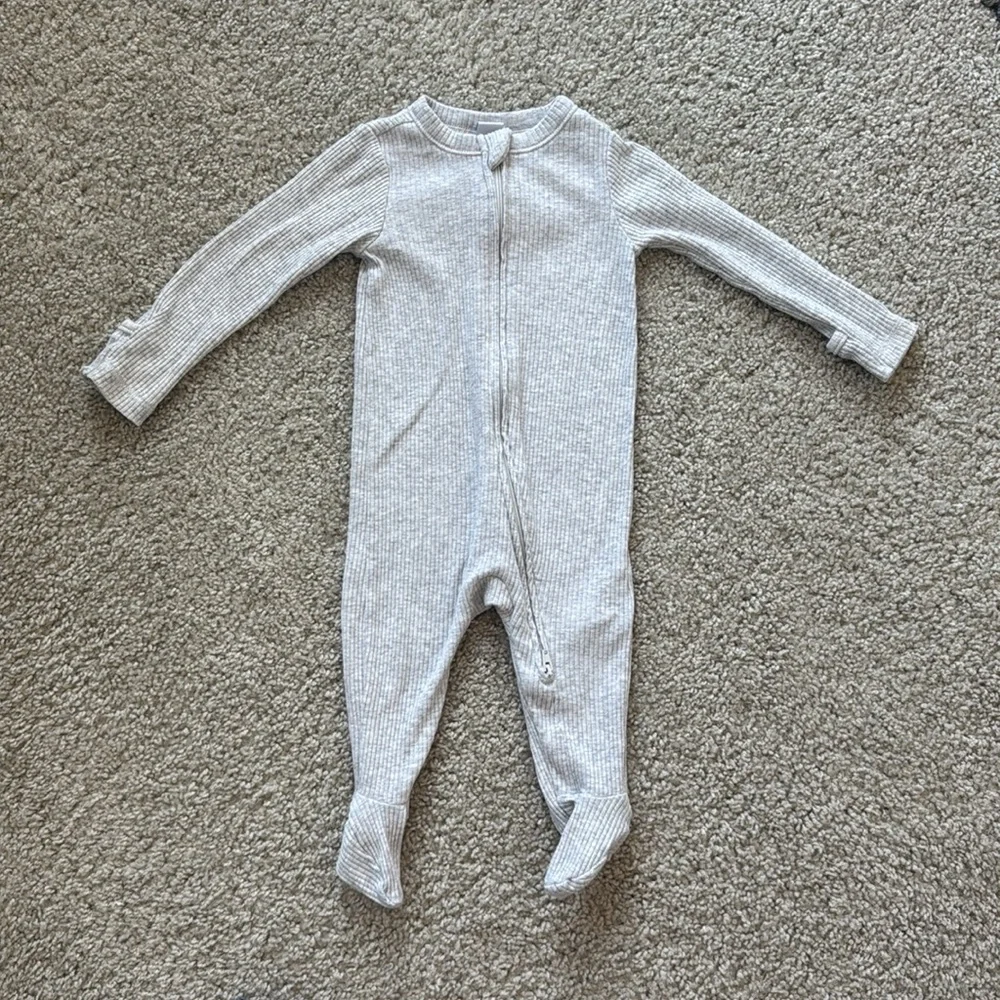 Old Navy Baby Zip Sleep & Play Footies - Set of Four 3-6 Month